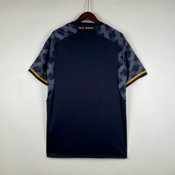 Real Madrid 23/24 Away - imagine 2